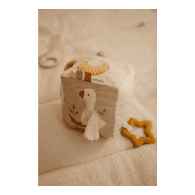 Kostka aktywizująca Little Dutch - Newborn Naturals