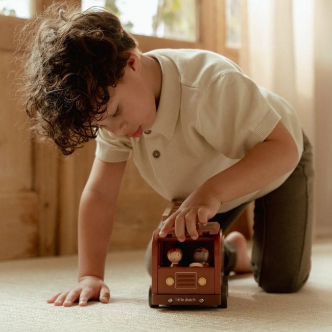 Wóz strażacki z figurkami Little Dutch