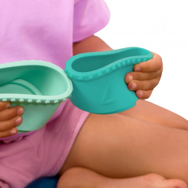 Miękkie kubeczki i klocki sensoryczne 2w1 B. Toys - Stackin’ Squishies 17 el.