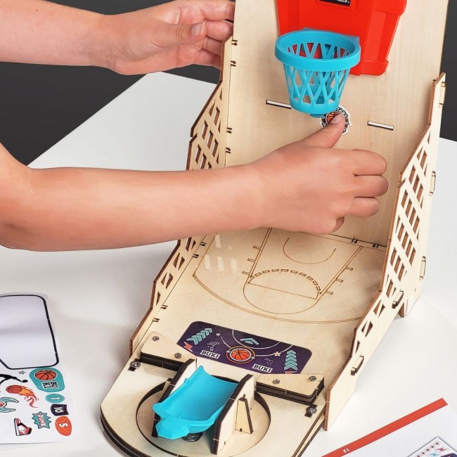 Zestaw konstrukcyjny elektroniczna mini koszykówka DIY z grami Buki