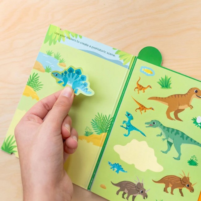 Książeczka pełna łamigłówek, labiryntów i gier Tiger Tribe - Dinozaury