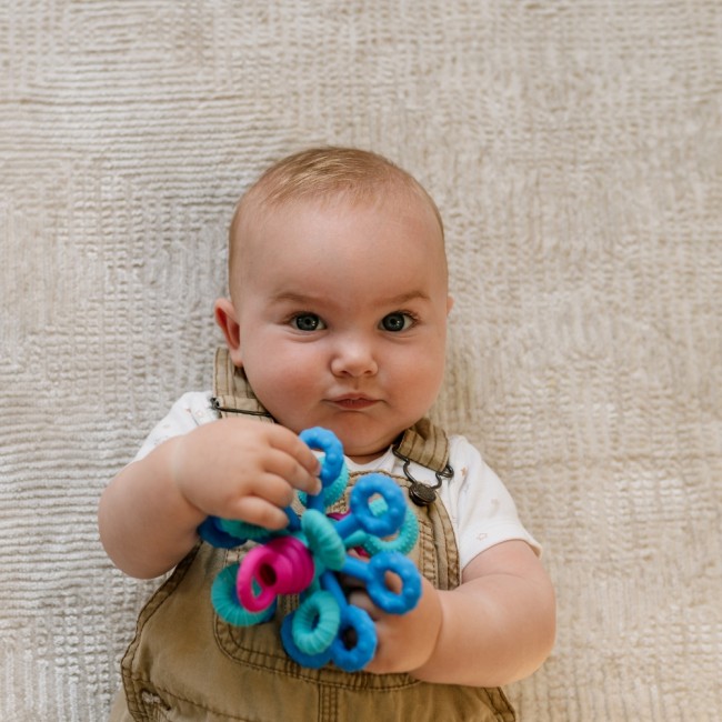 Gwiazdka Okee Mobi - Zabawka Sensoryczna