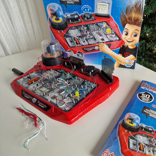 Ekspert elektroniki Buki - 50 obwodów elektrycznych