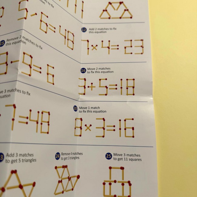 Podróżna gra magnetyczna The Purple Cow - Gra w zapałki