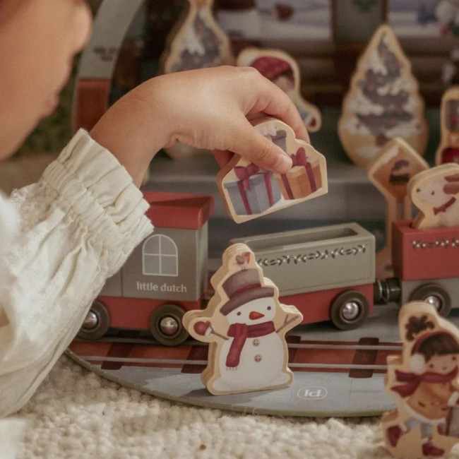 Kalendarz adwentowy w walizeczce Little Dutch X-MAS