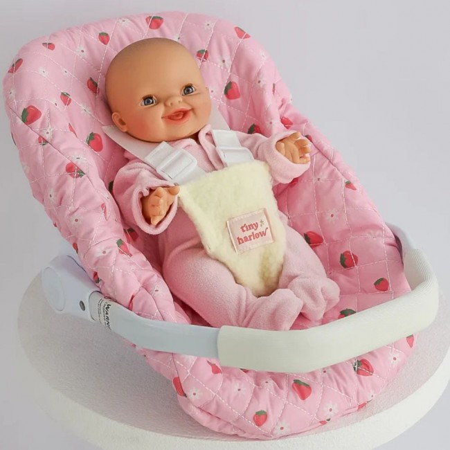Fotelik samochodowy dla lalki Tiny Harlow - Strawberry