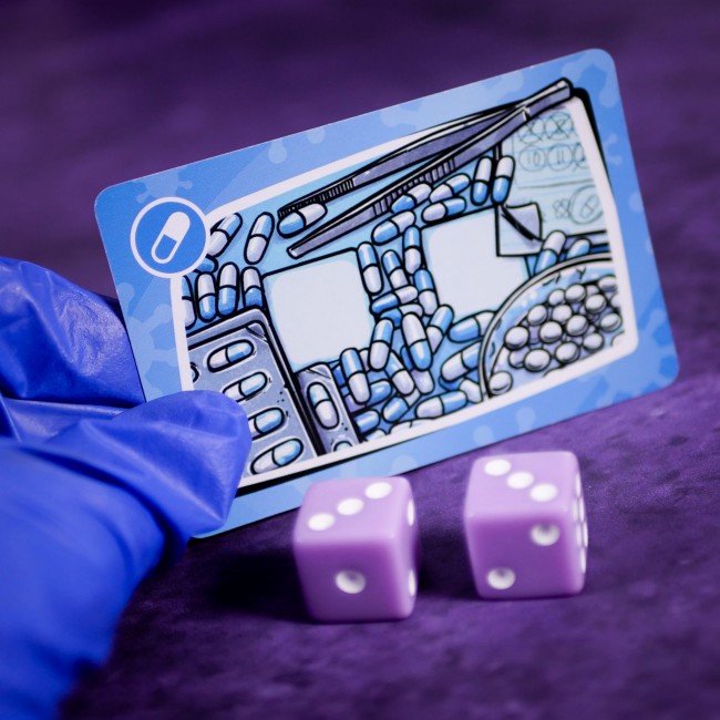 Gra karciana Muduko - Wirus! Roll&Write