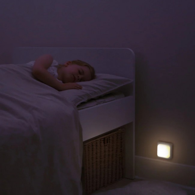 Przenośna lampka nocna Cloud B - świecąca kostka - Sarenka Finley