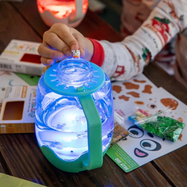 Słoik sensoryczny do napełnienia wodą Glo Pals z akcesoriami - Zoo