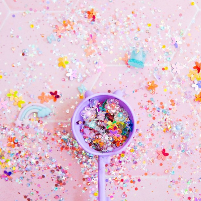 Zestaw sensorycznych akcesoriów do słoików Glo Pals - Wróżka