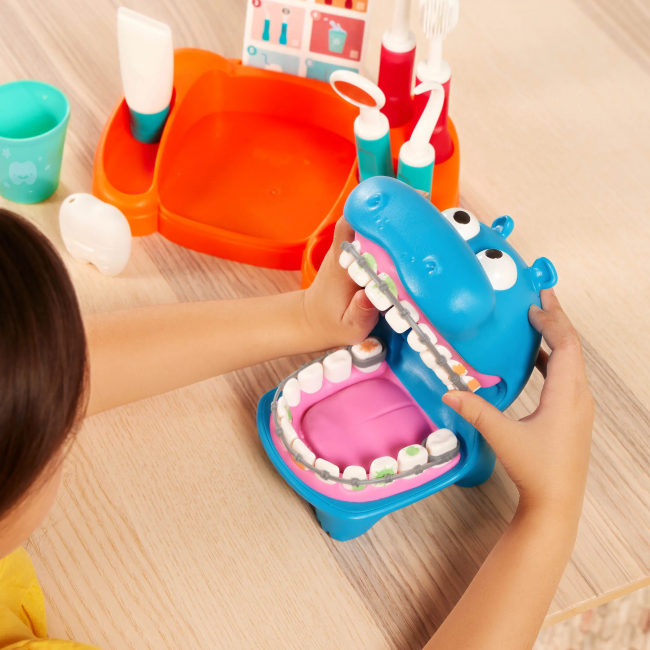 Edukacyjny zestaw do nauki mycia zębów i zabawy w dentystę Battat - Hippodontist 15 el.