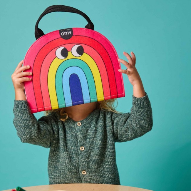 Miękka książeczka aktywizująca Montessori OMY - Kształty i kolory