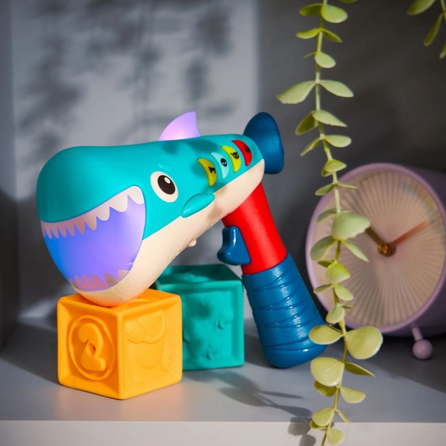 Interaktywny megafon zmieniający głos Silly Speaker B. Toys