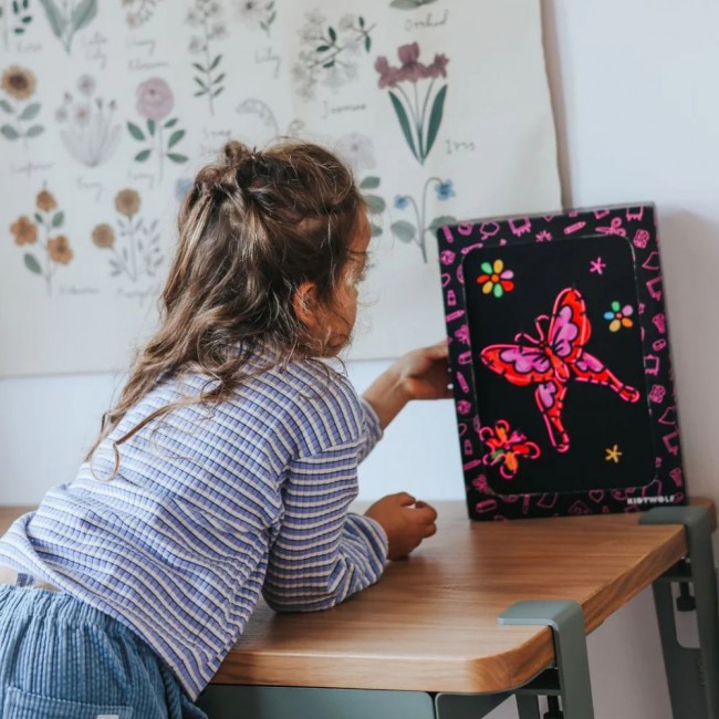 Zestaw do tworzenia świecącej dekoracji ściennej Kidywolf - Kidyneon Bajki 3 szt.