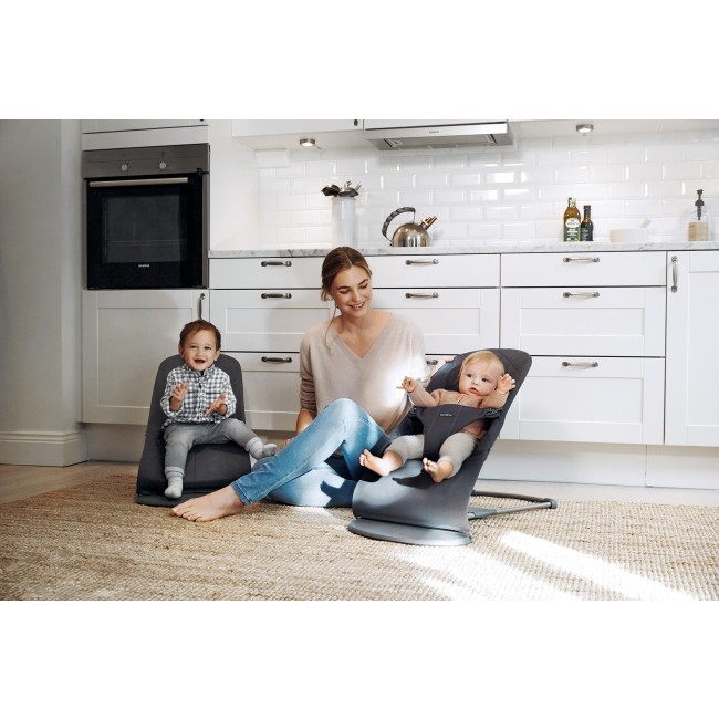 Leżaczek BABYBJORN BALANCE BLISS MESH - Antracytowy